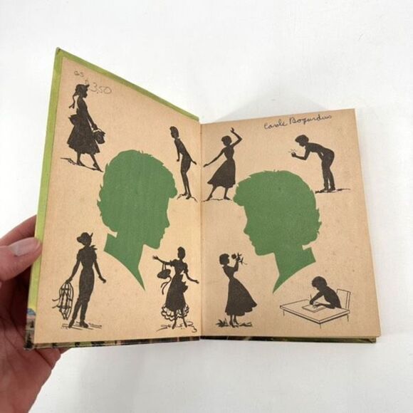 Vintage Walt Disney's Annette Mystery Series Lot of 2 Books Fiction Hardcover - Picture 14 of 16